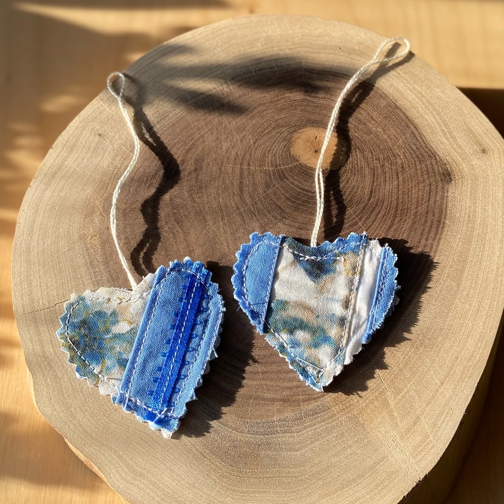 Handmade Blue Heart Ornaments Bookmarks friendship and loyalty valentine - Picture 4 of 4